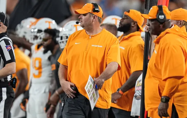 Josh Heupel Lands Perfect Scenario as Tennessee Vols Eye Major Season Upset.