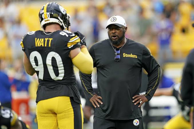  Pittsburgh Steelers, star linebacker T.J. Watt reportedly engaged in a heated argument with head coach Mike Tomlin