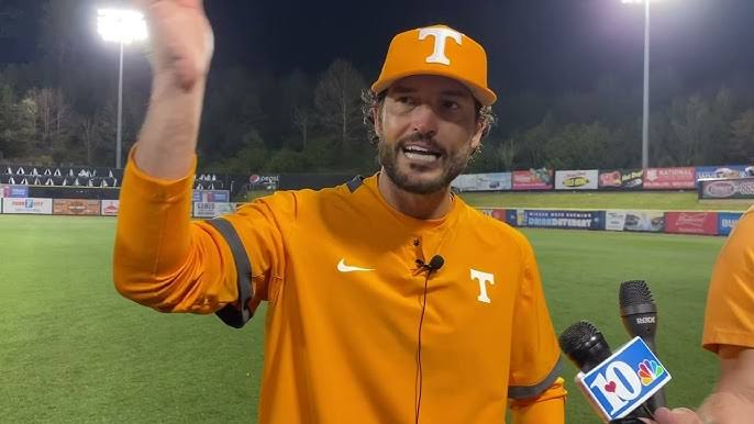 Tennessee’s Tony Vitello Goes Viral for Hilarious Sideline Antics During Vols’ Victory Over Mississippi State.