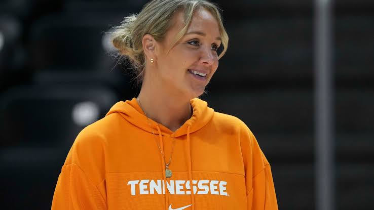 Lady Vols Ready for a Deep Run: Kim Caldwell Leads Tennessee Back to Sweet 16.