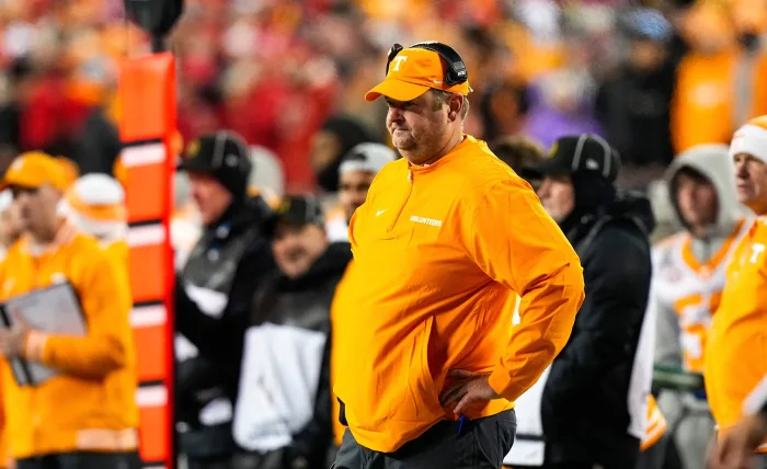 Tennessee Vols’ Defensive Coordinator Candidate Faces High Stakes Heading into 2025 Season.