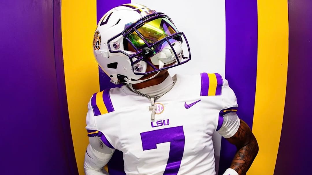 Top Louisiana Safety Jhase Thomas Commits to LSU, Ends Recruitment Process.