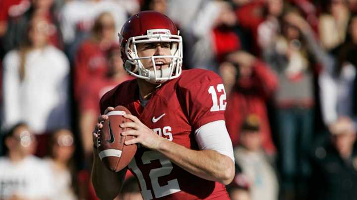 Tennessee Vols Hire former Oklahoma’s QB Passing Record Holder for Key Staff Role.